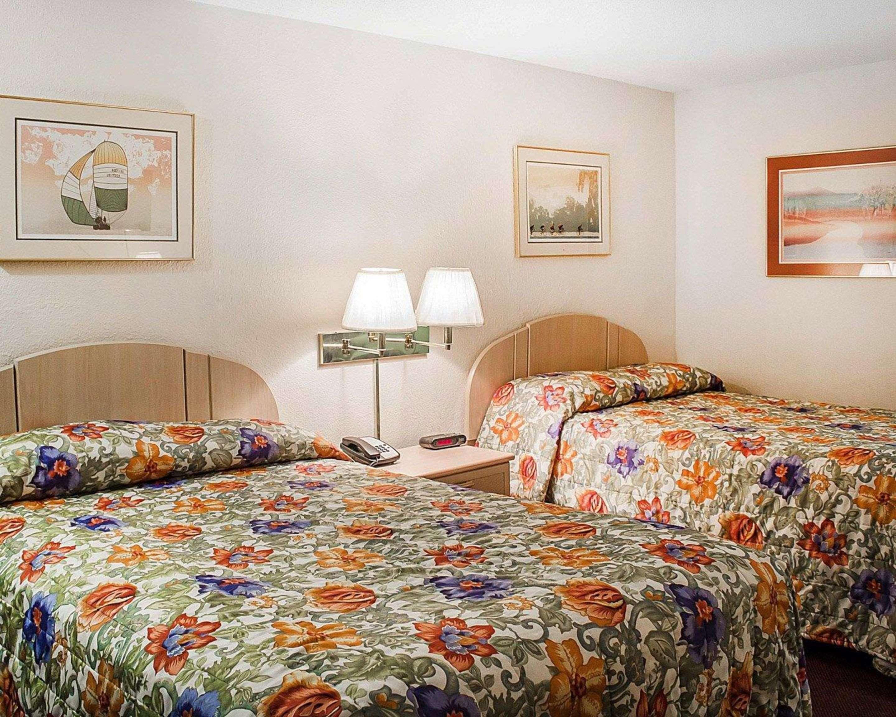 פינדליי Rodeway Inn מראה חיצוני תמונה